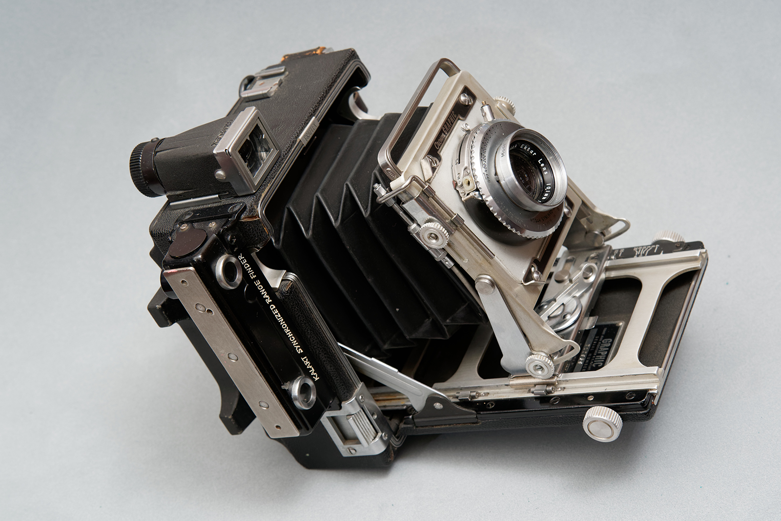 GRAFLEX Crown Graphic 23 - 1947年発売 | Photo of the Life