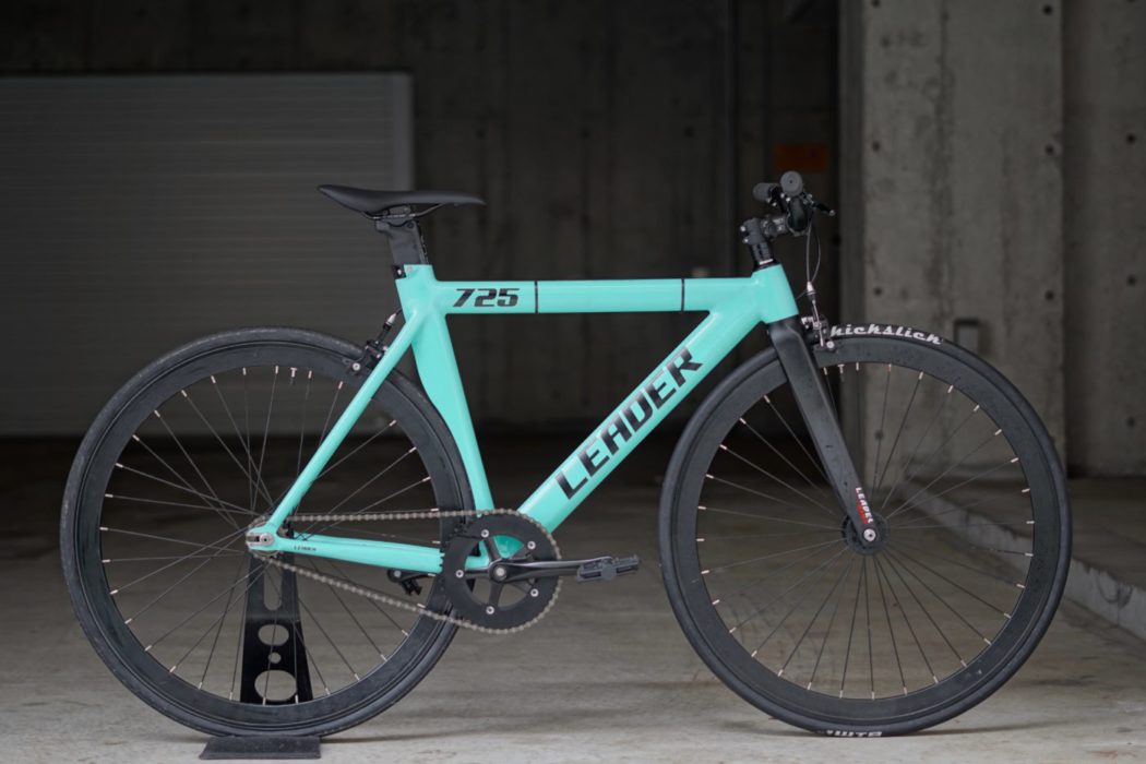 LEADER 725TR 中古完成車が入荷しました。 | ブローチャーズ