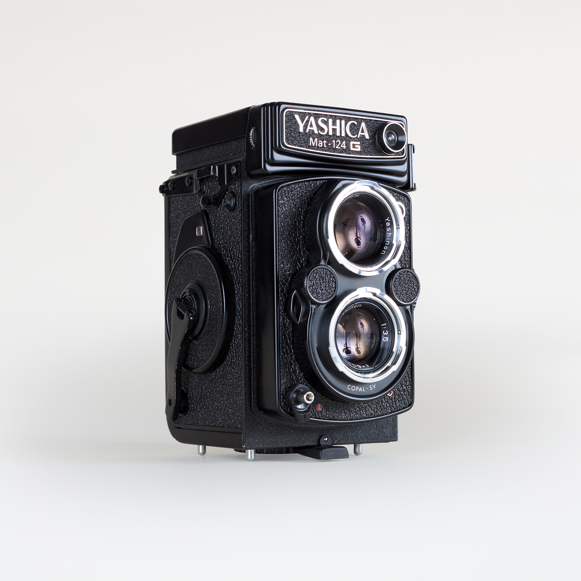 Yashica_124-G.png?v=1765401063