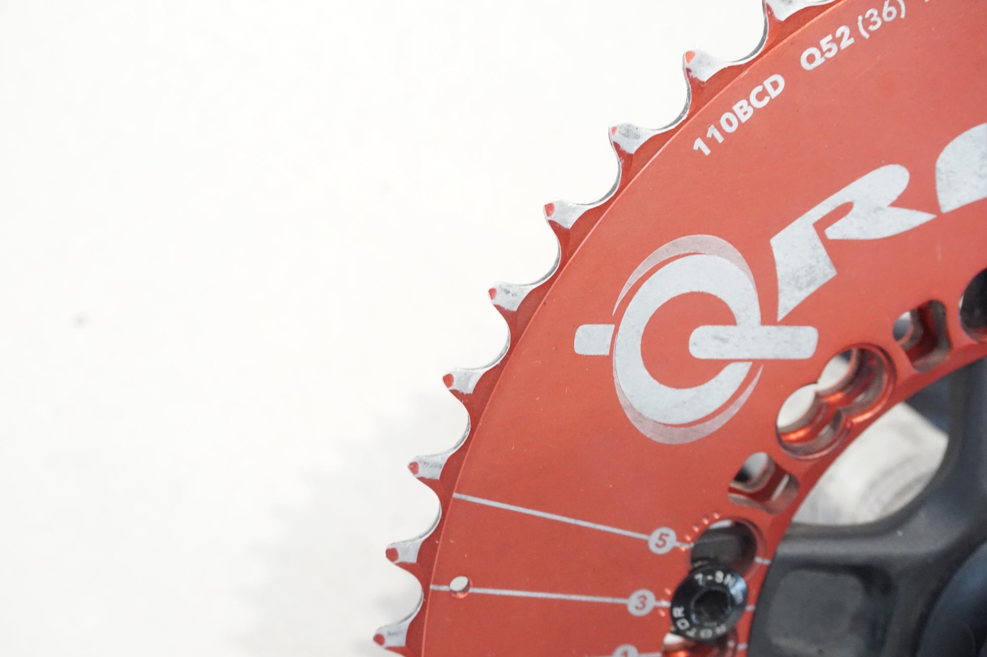 ROTOR 「ローター」 QRINGS 3D 52-36T 175mm クランクセット / 横浜