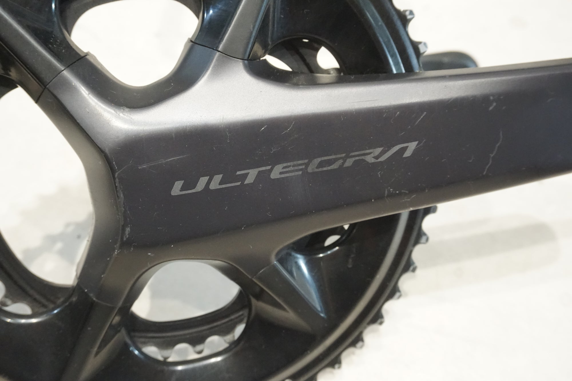 SHIMANO 「シマノ」 ULTEGRA FC-R8100 52-36T 170mm クランクセット