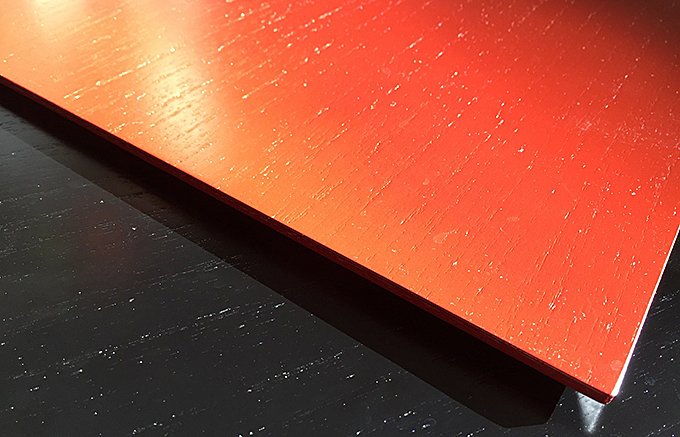 これ1枚で高級感が演出できる山田平安堂の漆塗りランチョンマット