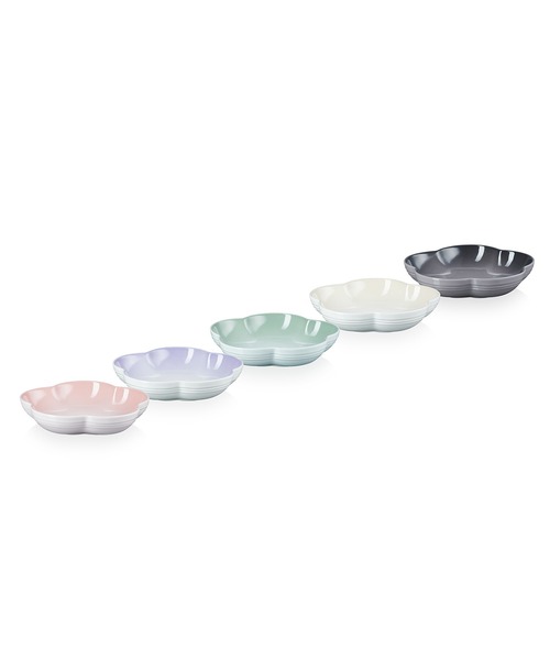 Le Creuset（ルクルーゼ）の「フラワー・ディッシュ 20cm (5枚入り) SP