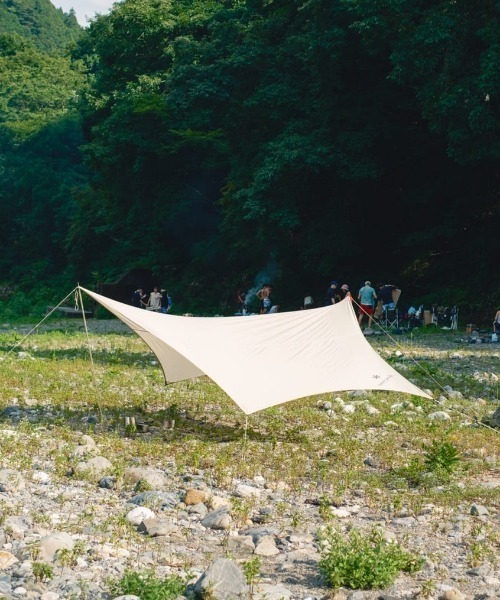 ライトタープ ペンタ アイボリー（アウトドアグッズ）｜Snow Peak