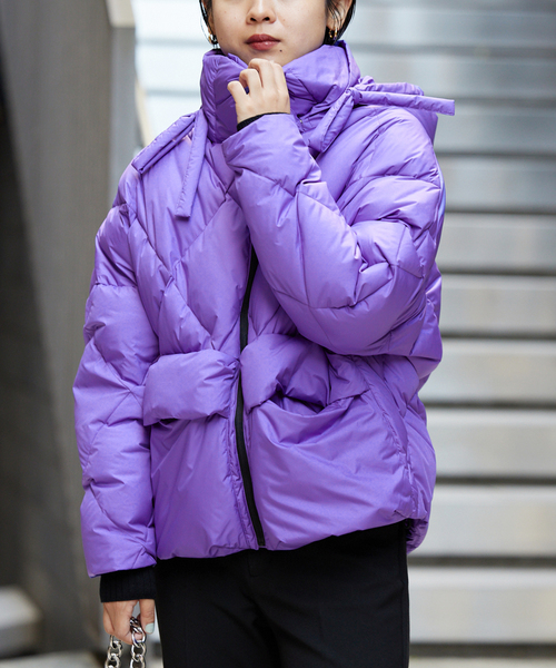 IENA（イエナ）の「カポック混ダウンフーディ（ダウンジャケット