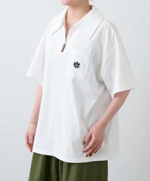 襟付きハーフジップワンポイントフラワー刺繍ポケットTシャツ MONO