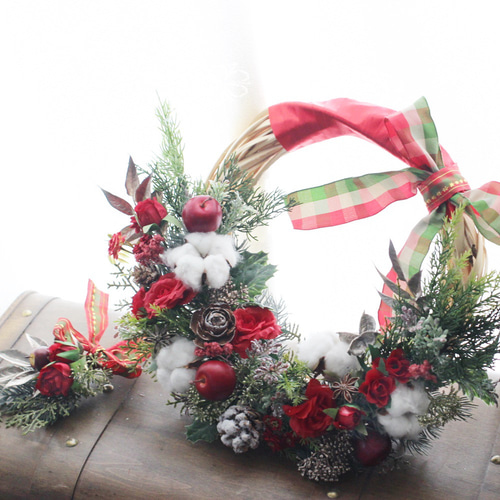 クリスマスカラーのリースブーケ＆ブートニアセット アートフラワー