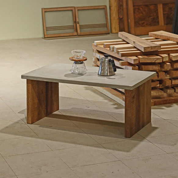 センターテーブル｜ライトグレー｜四角脚｜薄塗りモルタル｜ダイニング