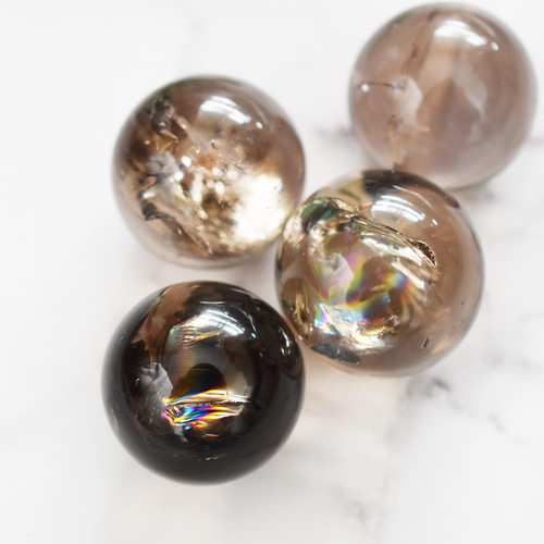 限定数のみ】アイリス(虹入り） スモーキークォーツ スフィア丸玉