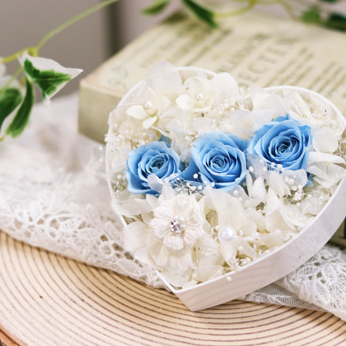 ハート♡の形をしたリングピロー♪ プリザーブドフラワー「Creema限定