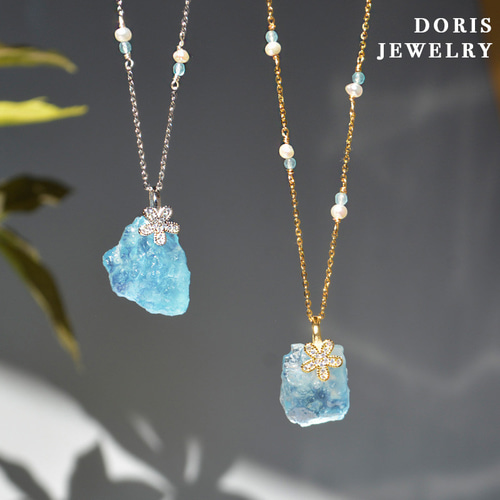 再販売x7」2way フラワーとアクアマリン原石のネックレス ペンダント