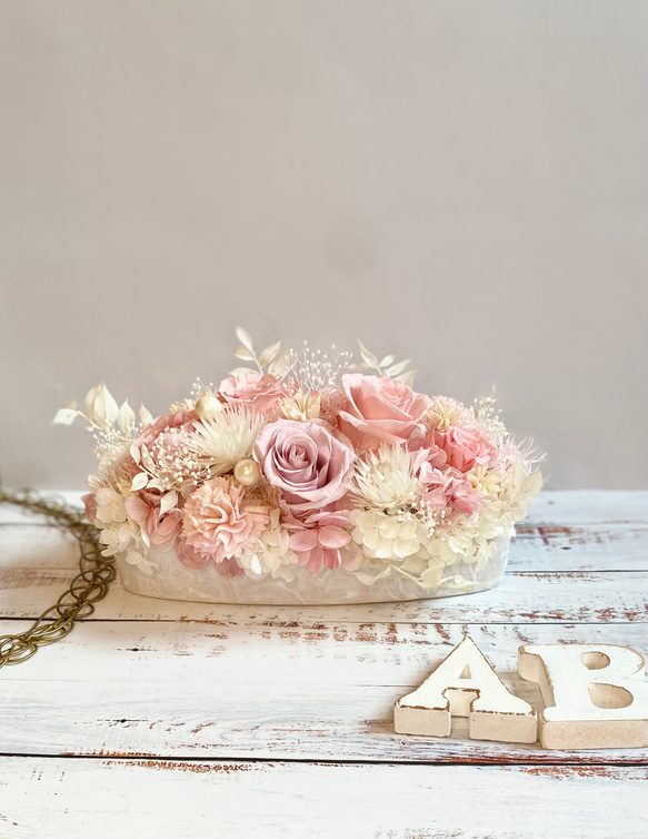プリザーブドフラワーアレンジメント ラブリーホワイトピンク 横長