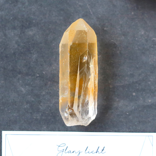 ゴールデンヒーラー クォーツ 原石 水晶 鉱物 希少石 天然石 レコード