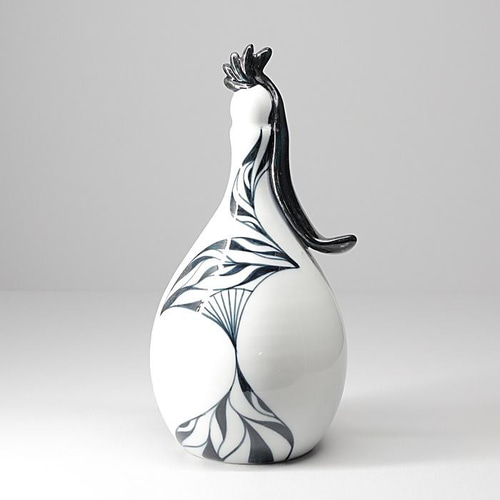 雛人形 おしゃれ コンパクト ひな人形セット 台座付き 陶器 置物