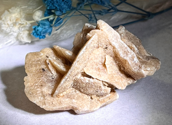知性の石】砂漠の薔薇 デザートローズ バライト 重晶石 原石 天然石