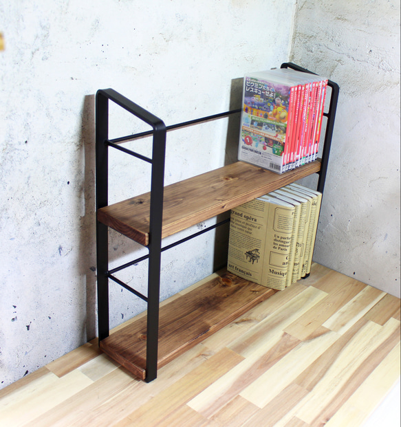 アイアン2段ブックスタンド・本棚 本棚・絵本棚・マガジンラック