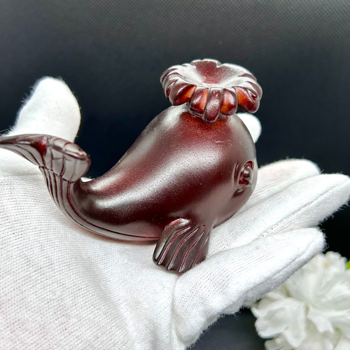 潮吹き可愛い くじら型 台座 木製 天然石 スフィア（丸玉