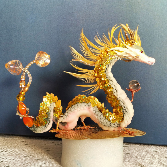 ルチルクォーツと金龍の置物 縁起物 オブジェ 龍神 その他インテリア