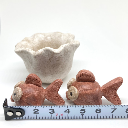 飛び出す！？金魚と金魚鉢」夏のオブジェセット 陶器の置物 かわいい