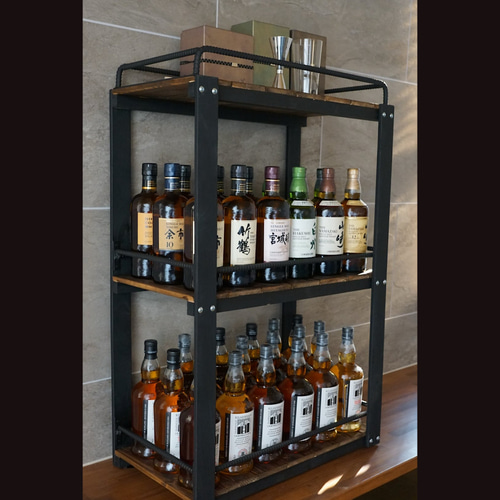 宮崎の桧香るウイスキーラック 棚 鉄×木製アイアンラック／おうちバー