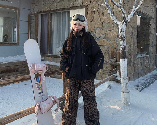 25-26限定 スノボウェア 上下セット ヒョウ柄 黒 撥水 3L メンズ