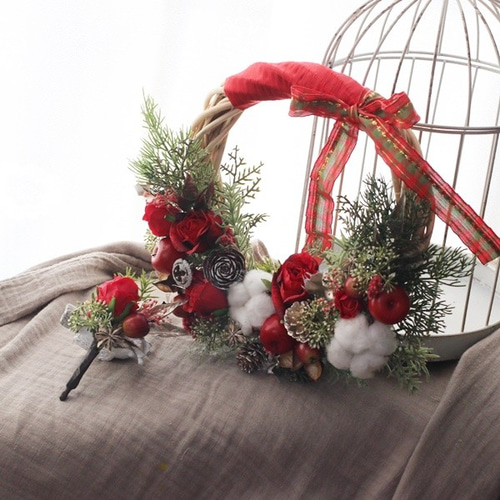クリスマスカラーのリースブーケ＆ブートニアセット アートフラワー