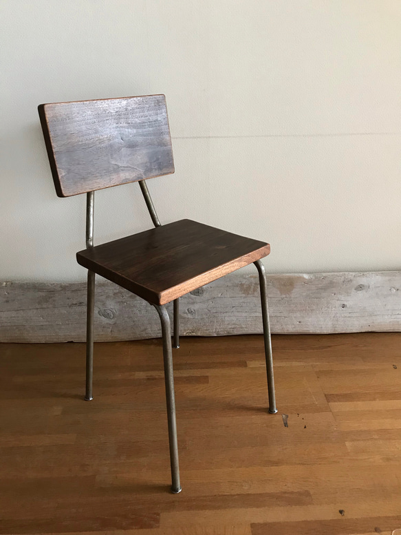 ガーデン家具 アイアンチェア 古材 レトロ 椅子 リメイク 鉄脚