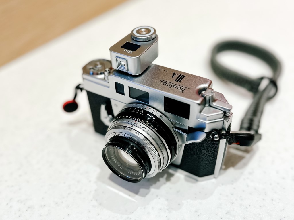 生きてるファインダー！？超ゴージャスな1台を。 KONICAⅢA（コニカⅢA