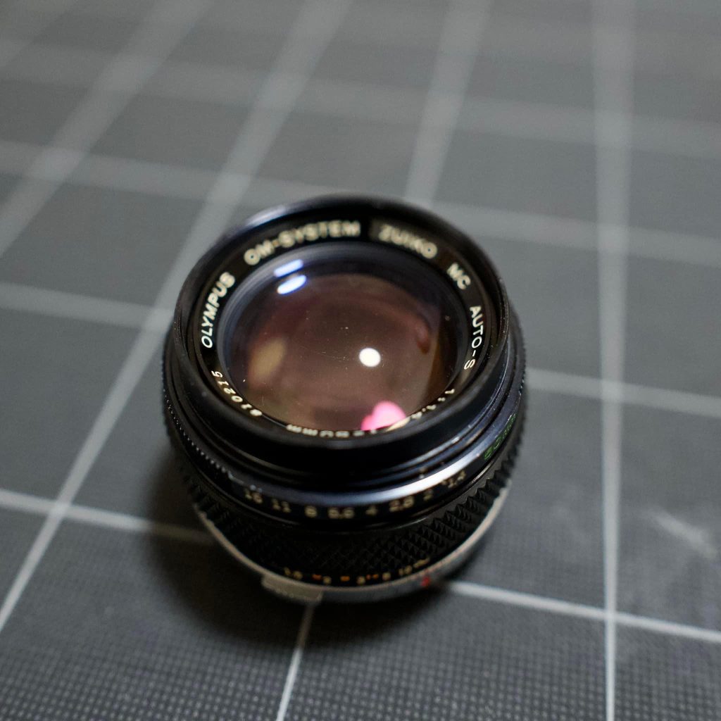 ズイコーの写りを堪能する。ZUIKO 50mm f1.4（ズイコー）｜レビュー