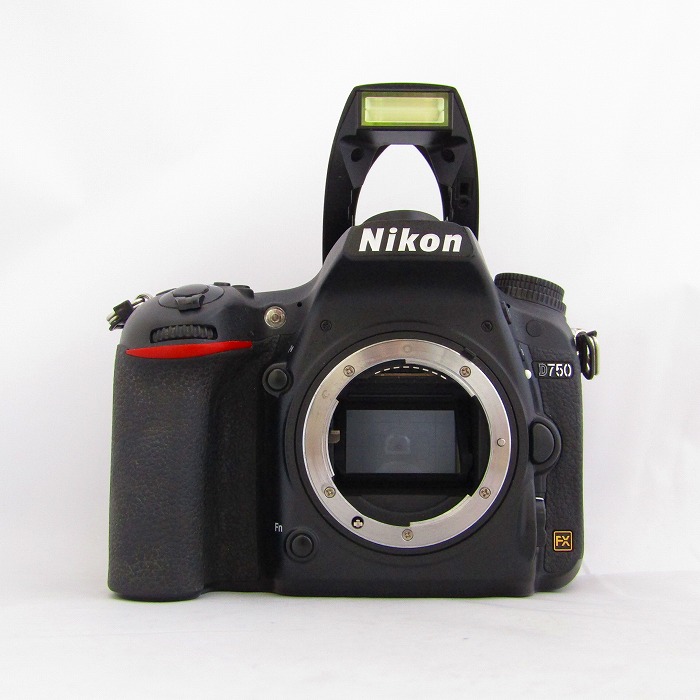 ☆超美品級☆ Nikon ニコン D750 カビ・クモリ無 ショット数13515