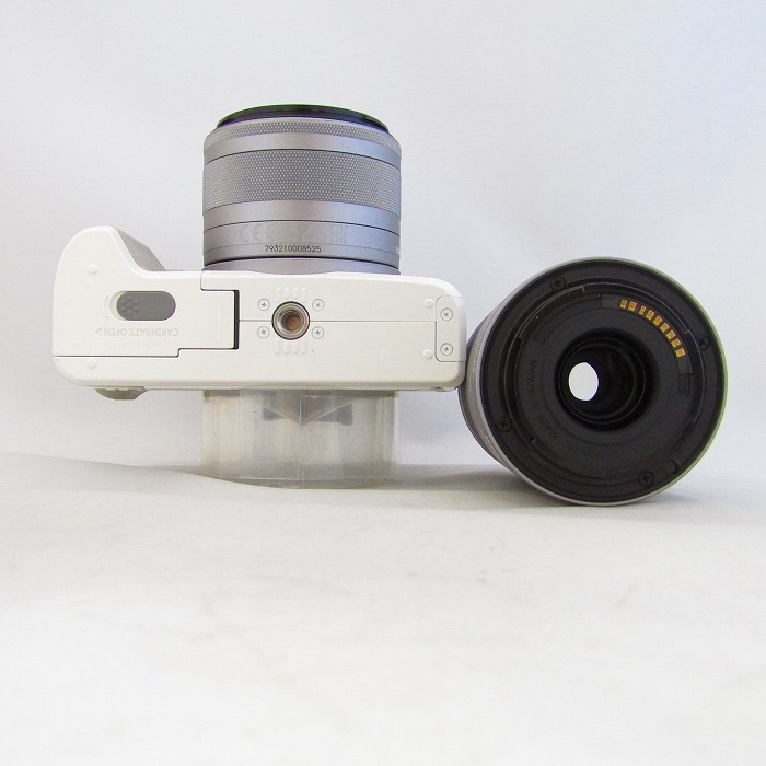 中古】(キヤノン) Canon EOS KISS M ダブルズームキツト ホワイト