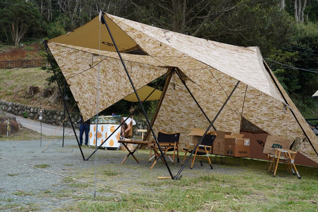 ニーモのヘキサライト6Pはコスパ抜群の冬キャンプ向けシェルター