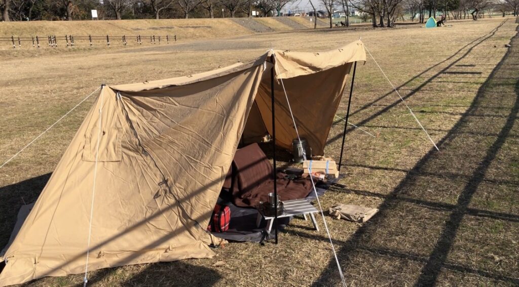 愛用レビュー】バンドック ソロベースEX｜ヒロシ風地べたキャンプと