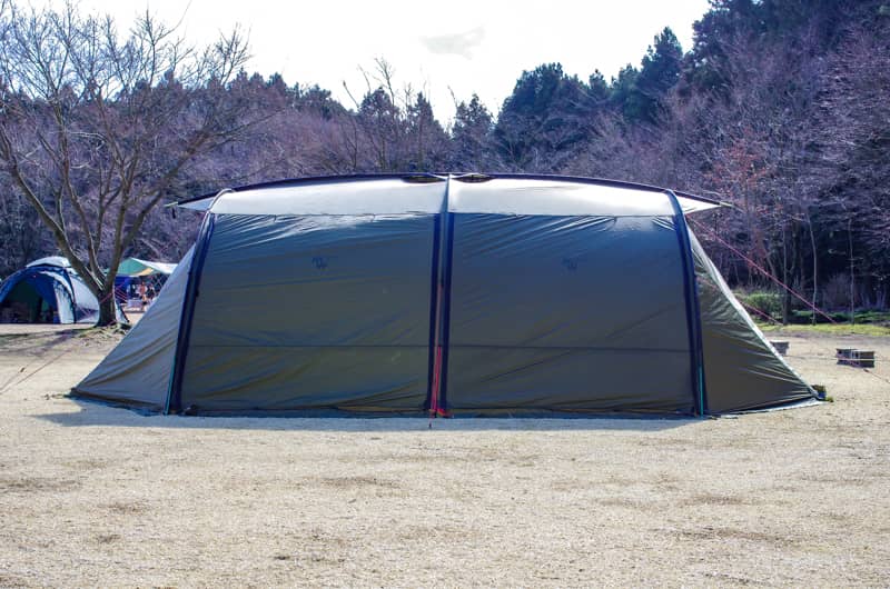 ミニマルワークスの軽量テント「V HOUSE L」日本発売に先駆けて超速