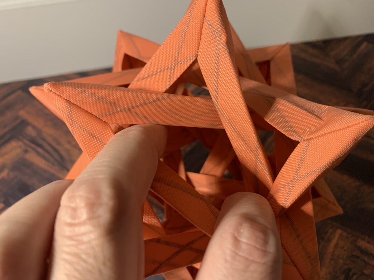 COLONISTA「CONPE10」をレビュー｜サイズや素材について徹底解説