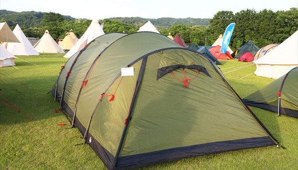 ROBENS グリーンキャッスル【360VR】｜寝室が2つある城