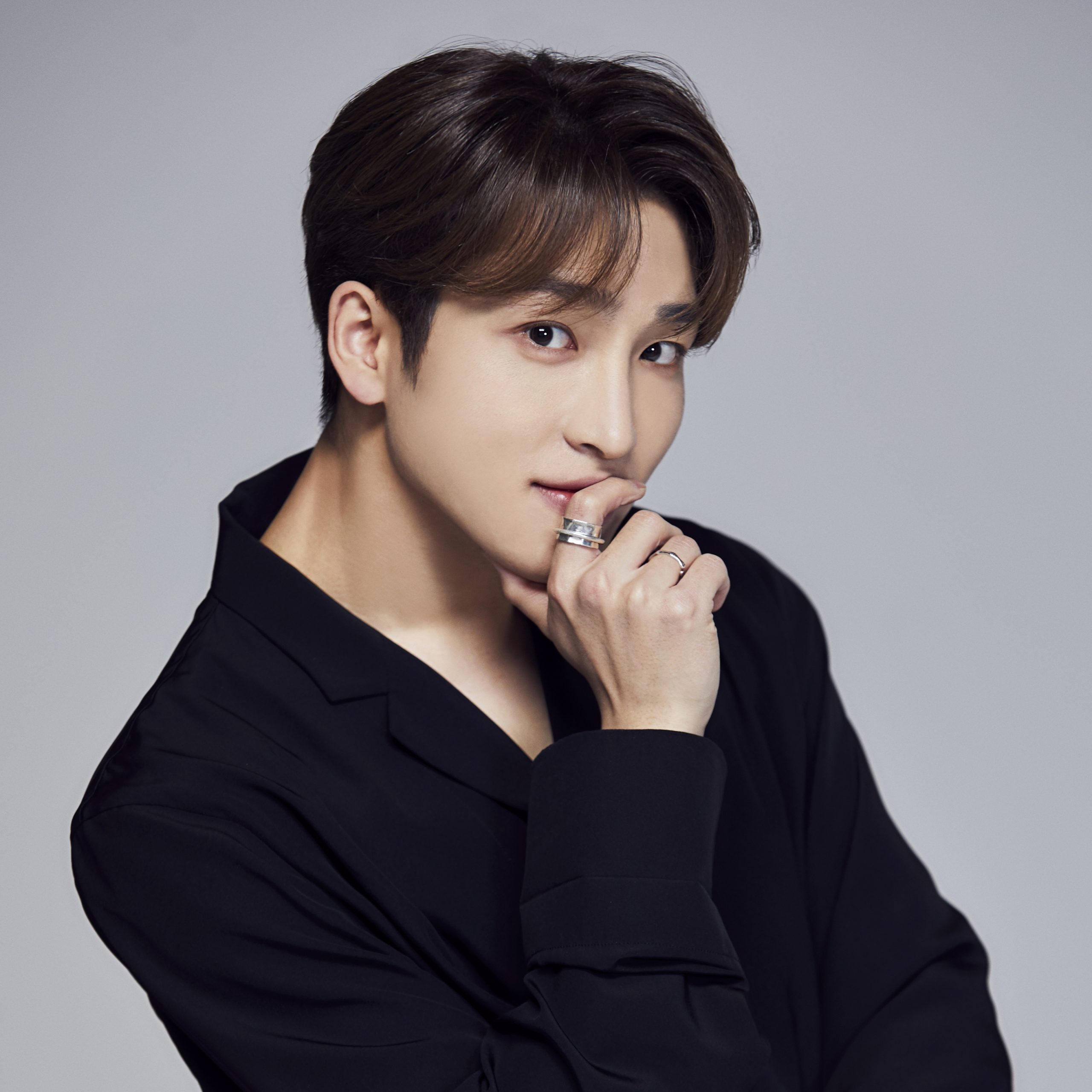 THE BOYZをもっと知りたい！アザーカット＆手書きのハングルも公開