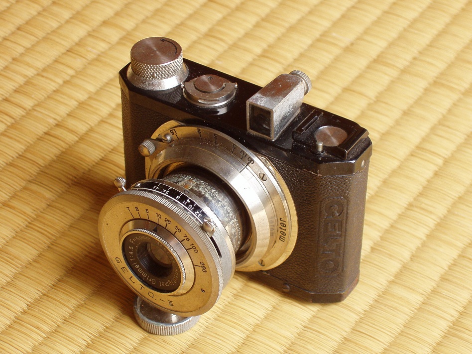 わたしのカメラ三昧 第15回 ベスト半截判沈胴式カメラ GELTO.－III