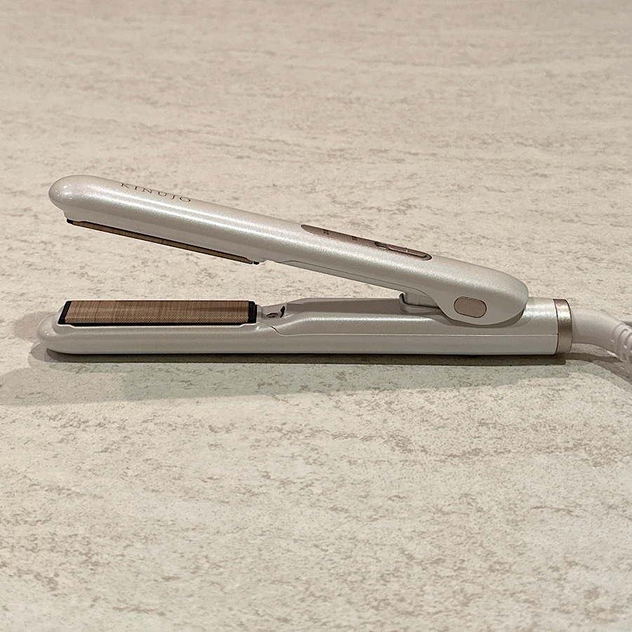 KINUJO（絹女） ヘアアイロン ミニ ストレートアイロン コテ 公式