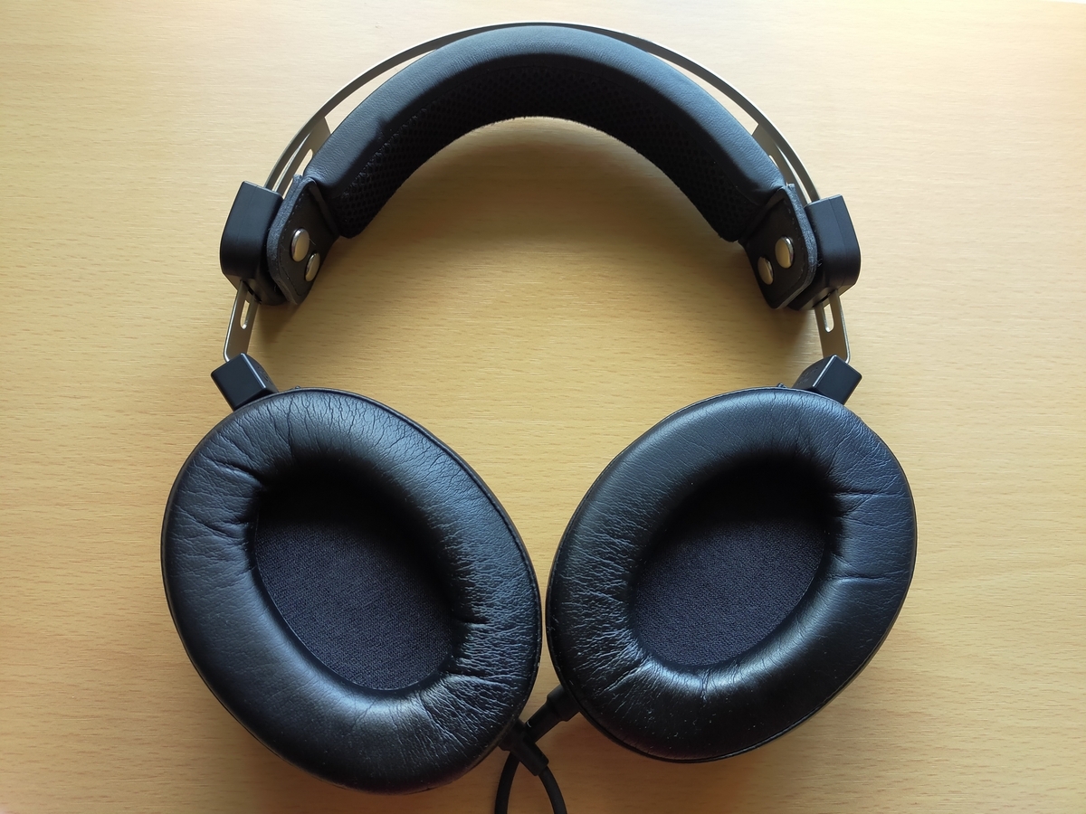 TAGO STUDIO「T3-03」ロックを楽しく聴ける痛快モニターヘッドホン