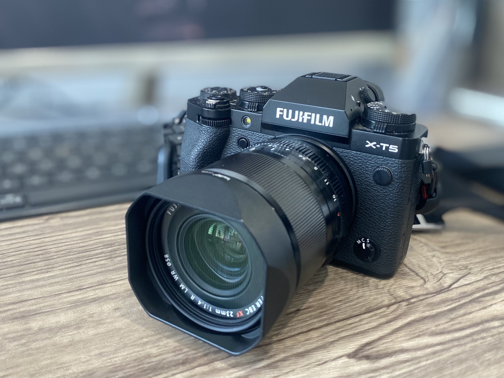 買ってよかった！新型XF23mmF1.4 R LM WRのレビュー - MONOKIRI 35mm