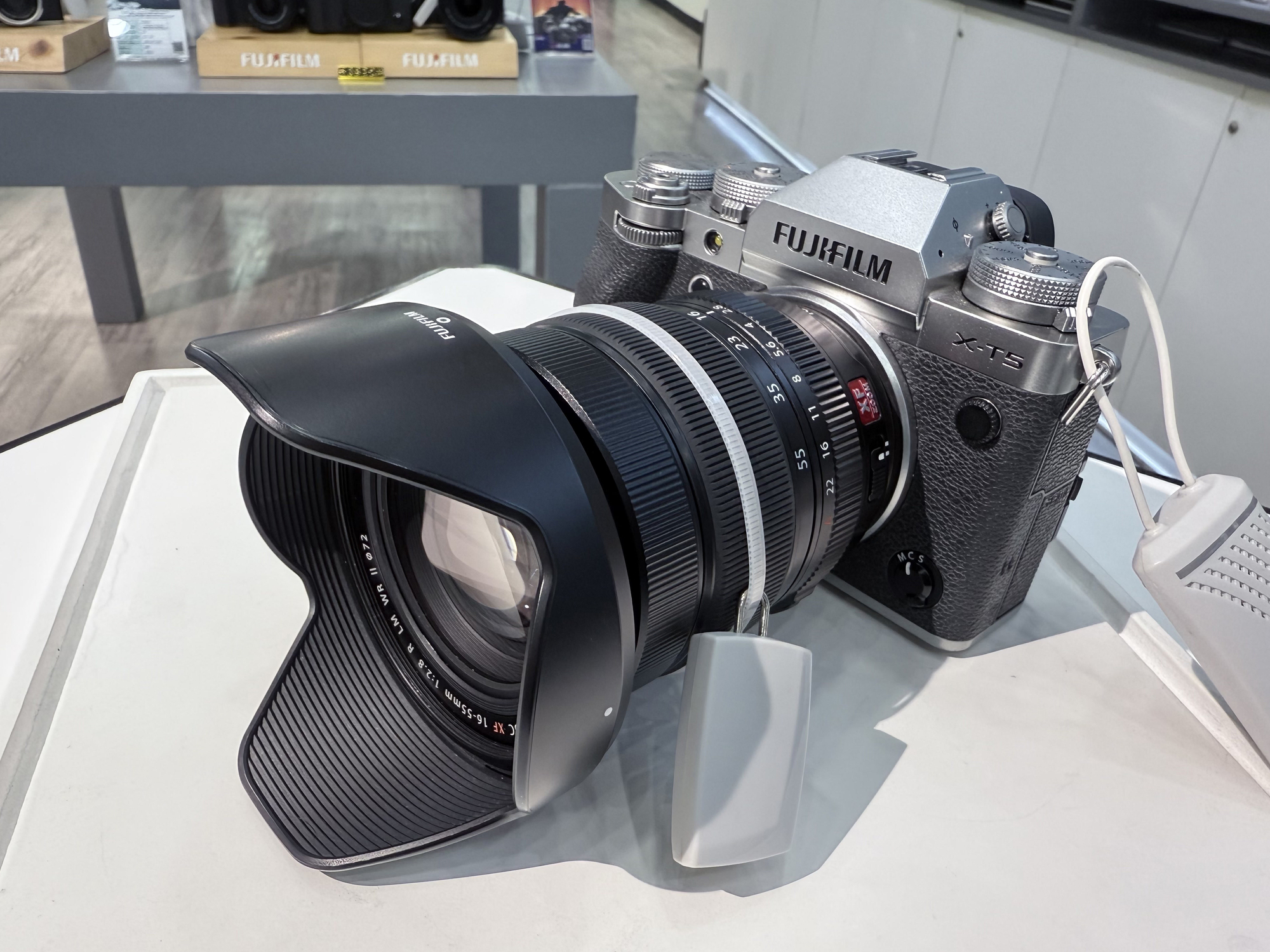 XF16-55mmF2.8 R LM WR II」とフジの今後 - MONOKIRI 35mm