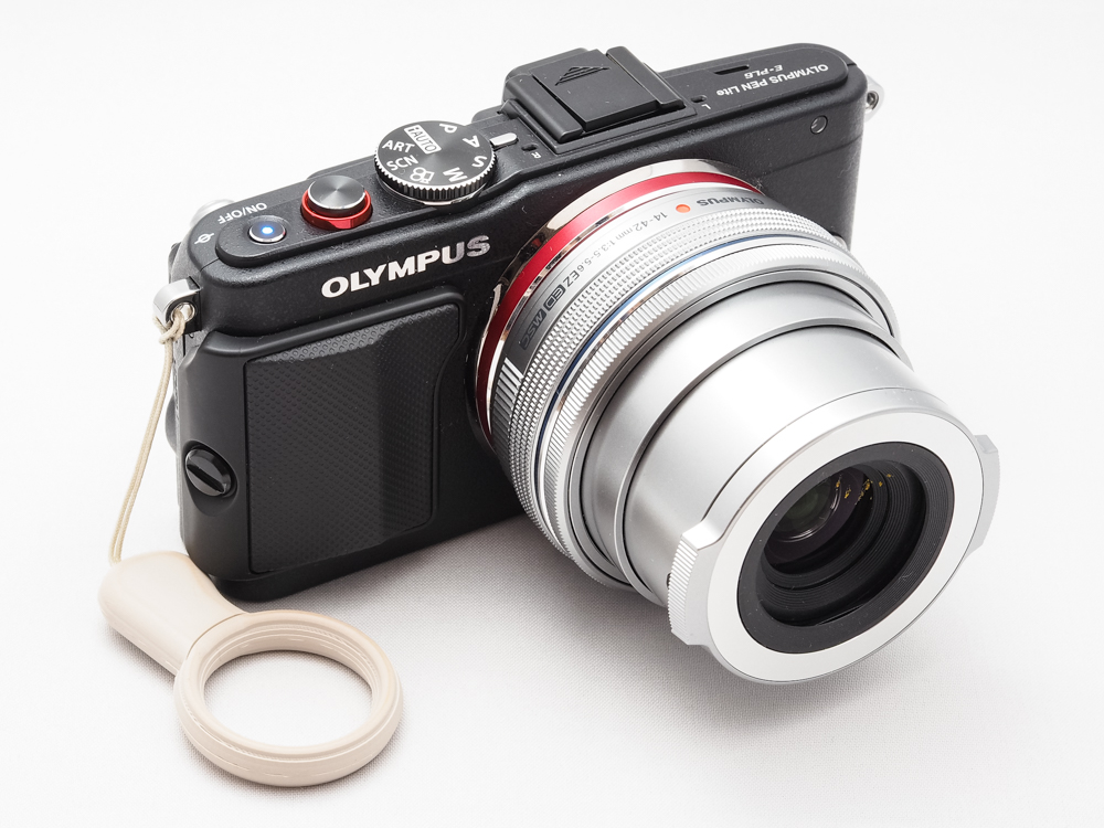 いつの間にOLYMPUS PEN Lite E-PL6 EZダブルズームキットがお買い得