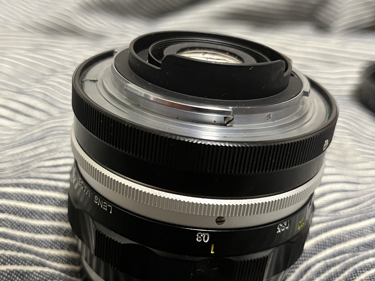 セカンドストリートでNikkor-S Auto 35mm F2.8というオールドレンズを
