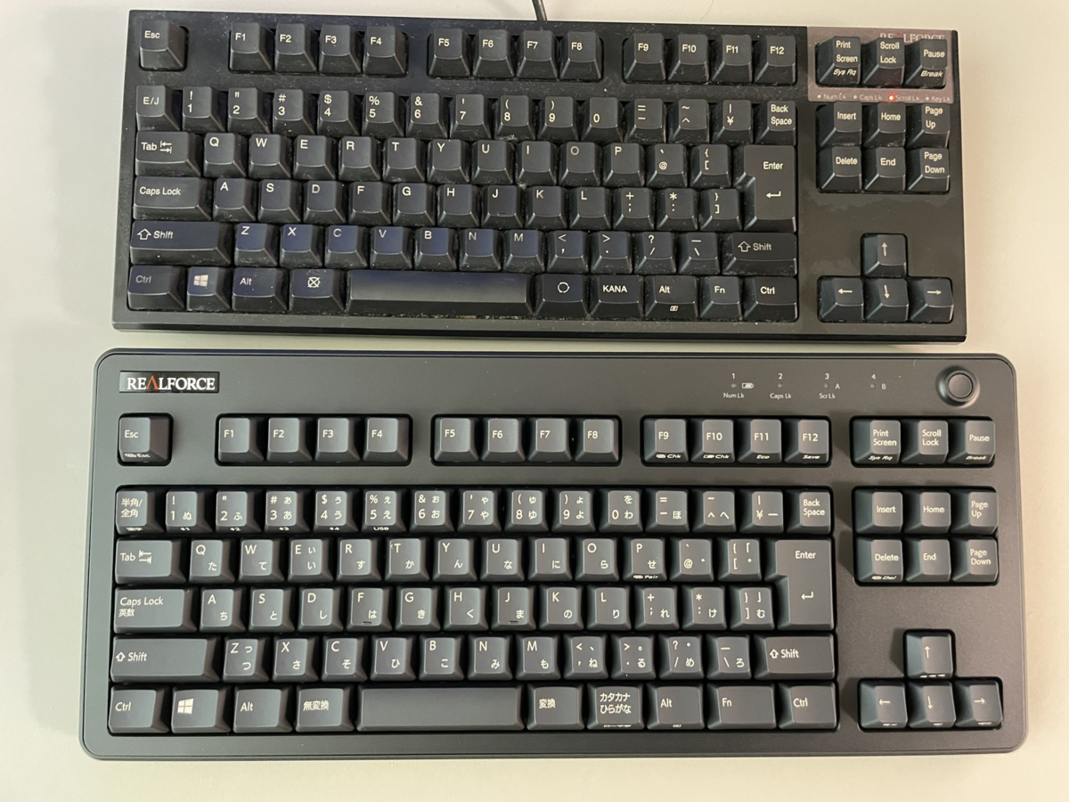 東プレ REALFORCE R3HC12 にメインキーボードを変更した - tech