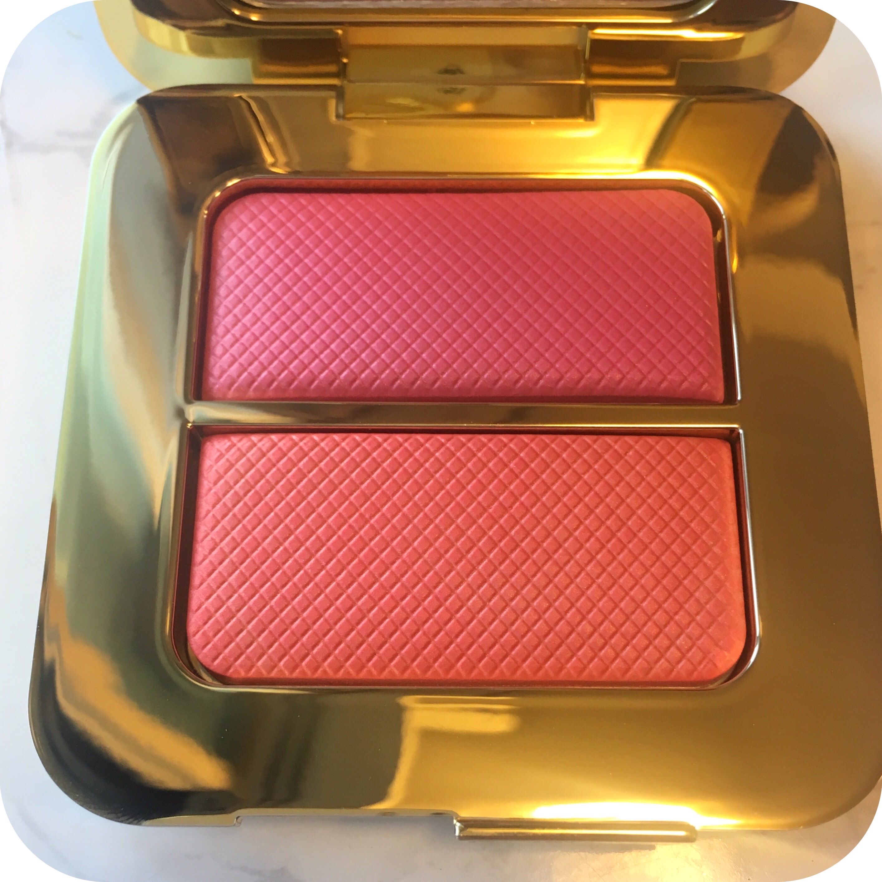 レビュー】トム フォード ビューティのシアー チーク デュオ - 棺にコスメ