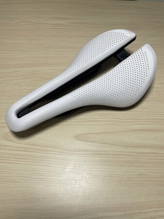 Aeolusサドル：軽量なバイク用サドル - Take Action