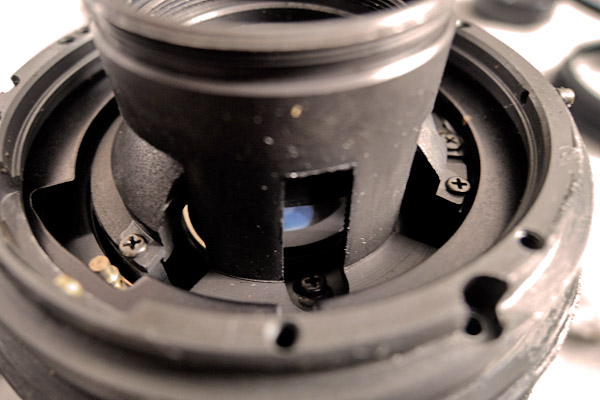 RMC TOKINA 28-85mm/F4 (Model MXZ285)」分解・清掃・撮影 - 虹色