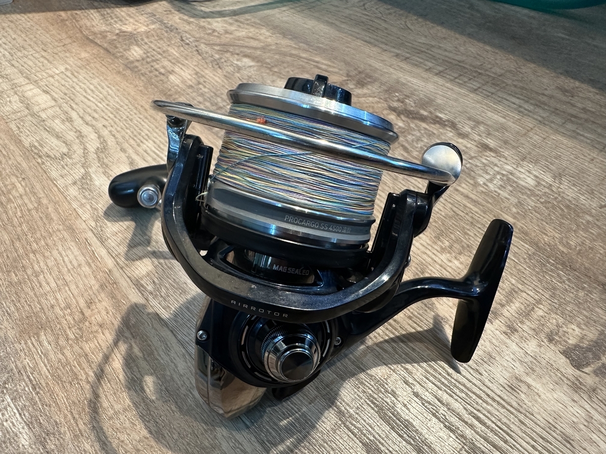 美品！ダイワ プロカーゴSS 4500遠投 サンライン道糸巻 ダイワ(Daiwa