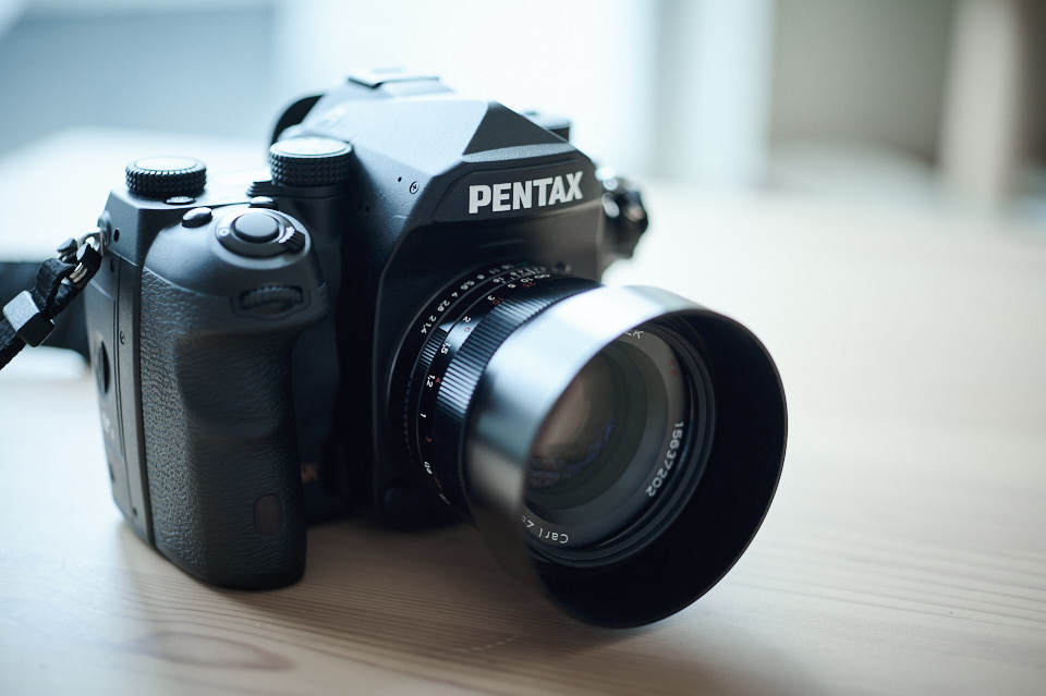 Carl Zeiss T* 50mm F2ZK ペンタックスKマウント